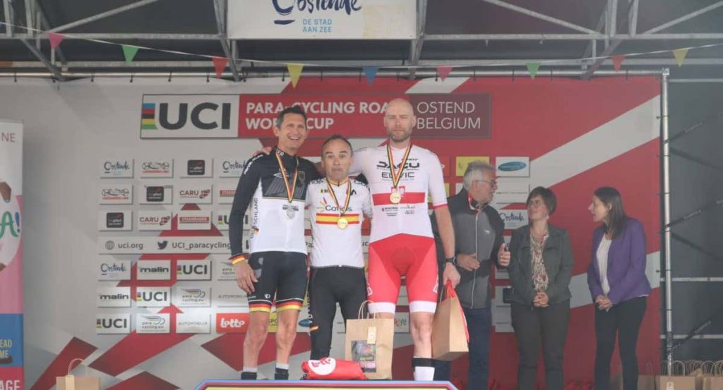 Ricardo Ten campeón de la crono de la Copa del Mundo de Ostende.