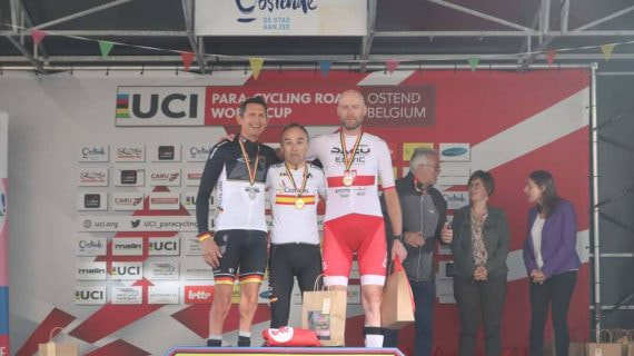 Ricardo Ten campeón de la crono de la Copa del Mundo de Ostende.