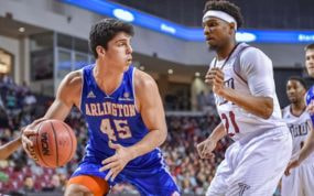 Jorge Bilbao, durante un partido de UT Arlington Mavericks.