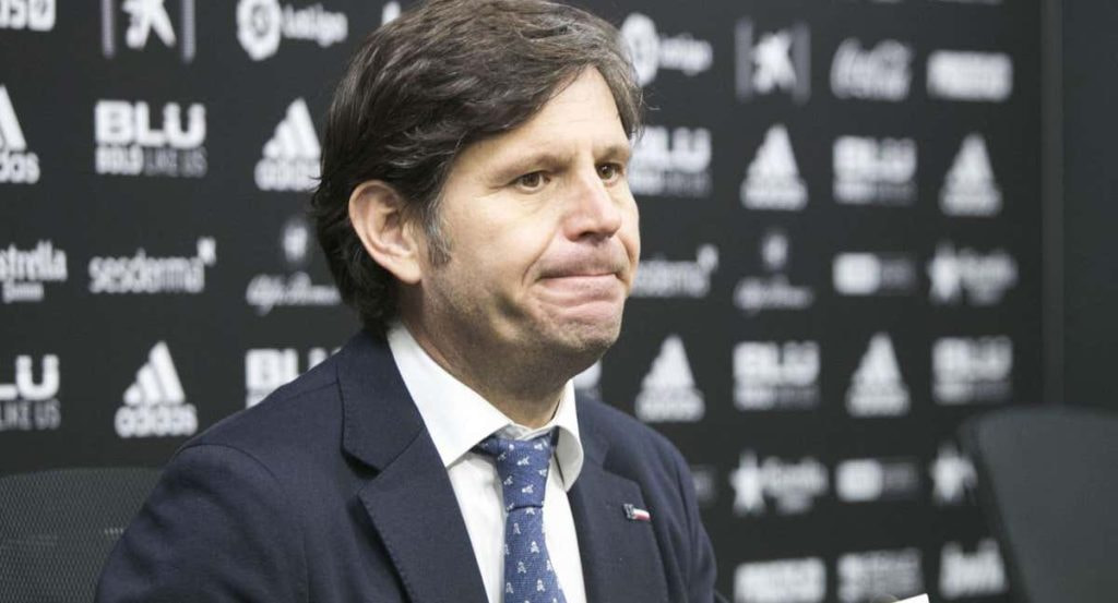 Mateu Alemany, durante su época al frente del Valencia.