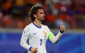 Antoine Griezmann durante un partido con Francia.