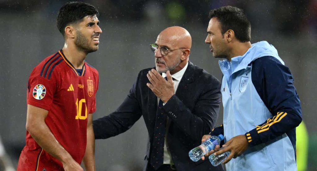 Asensio y De la Fuente, juntos, en uno de las últimas apariciones del balear en la Selección.
