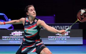 Carolina Marín compitiendo en el Europeo 2024.