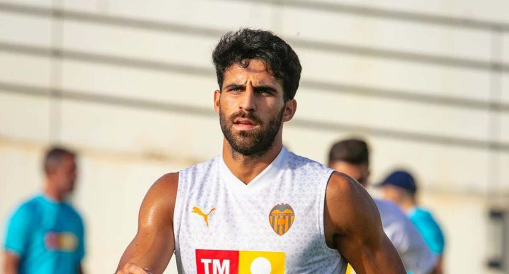 Eray Cömert.