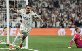 Joselu celebra uno de sus dos goles ante el Bayen de Múnich en las semifinales de Champions.