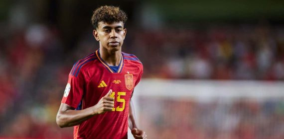 Lamine Yamal es el jugador más joven en debutar en una Eurocopa.