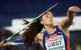 La lanzadora de jabalina Marie-Therese Obst durante el Europeo de atletismo.