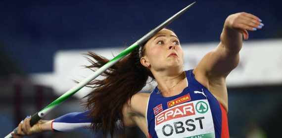 La lanzadora de jabalina Marie-Therese Obst durante el Europeo de atletismo.