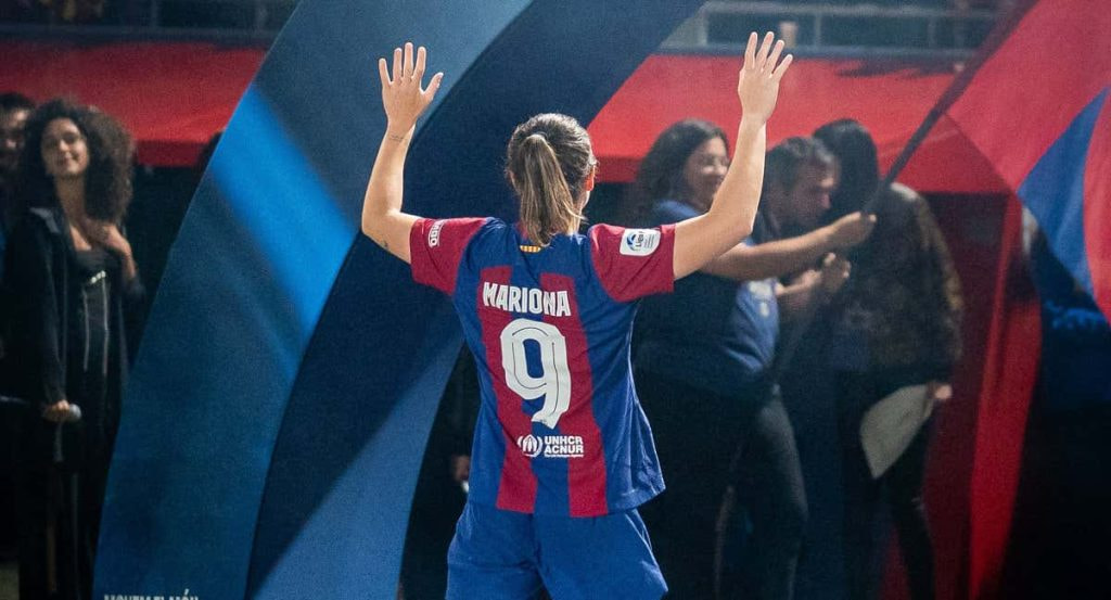 Mariona durante la celebración de liga.