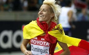 Marta Domínguez tras conquistar el Mundial de Berlín 2009.
