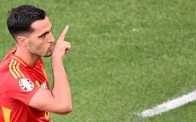 Merino celebra su tanto contra Alemania.
