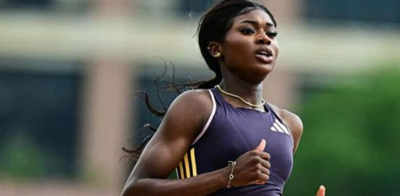 Favour Ofili en un entrenamiento.