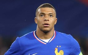 Mbappé, con Francia.
