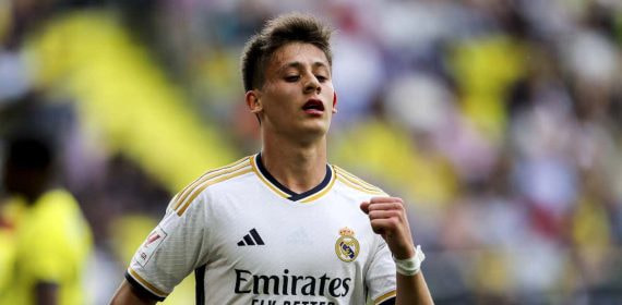 Arda Güler, con el Real Madrid.