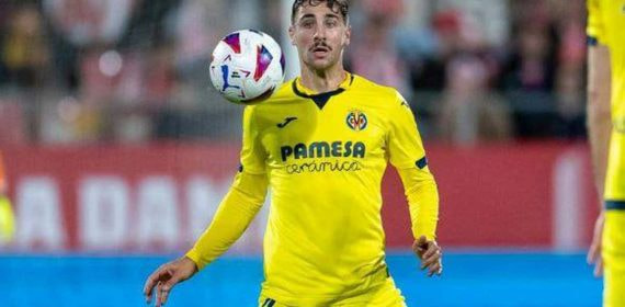 Santi Comesaña, en un partido con el Villarreal.