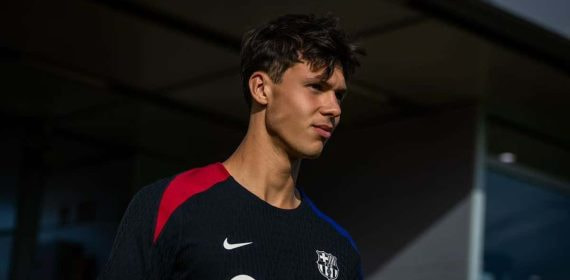 Diego Kochen ha entrenado con el primer equipo y ha viajado a la gira.