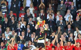 España celebra la Eurocopa ganada en 2008.