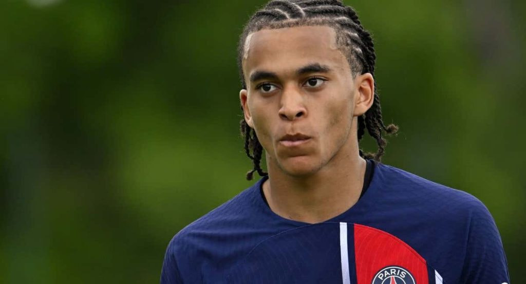 Ethan Mbappé con el PSG.