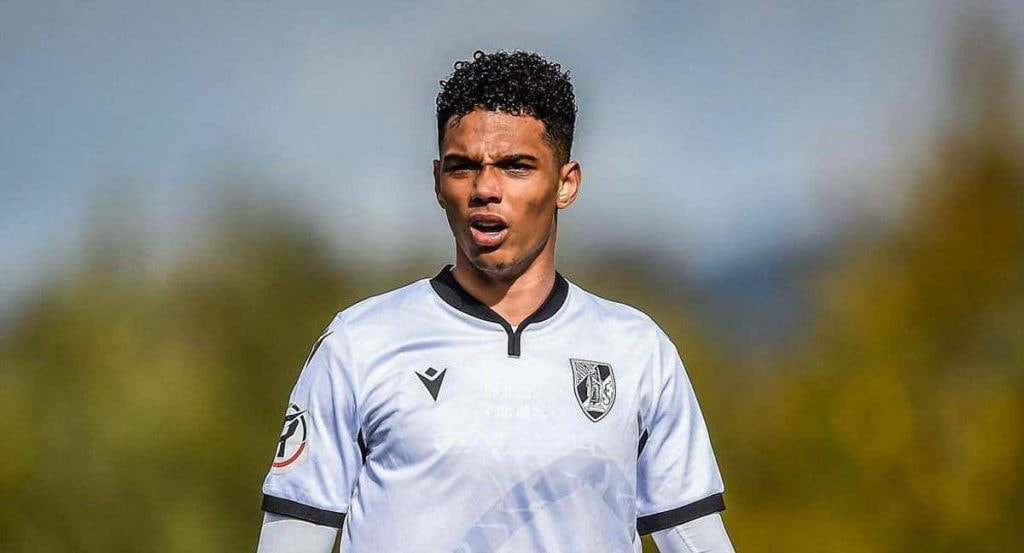 Etienne Eto'o, en un partido de fútbol.