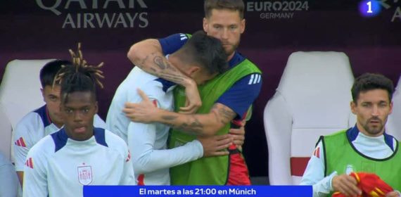 Morata celebra el pase a semifinales.