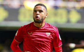 En-Nesyri, en un partido con el Sevilla.