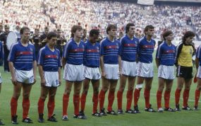 Equipo titular de Francia en la final de la Eurocopa de 1984 contra España.