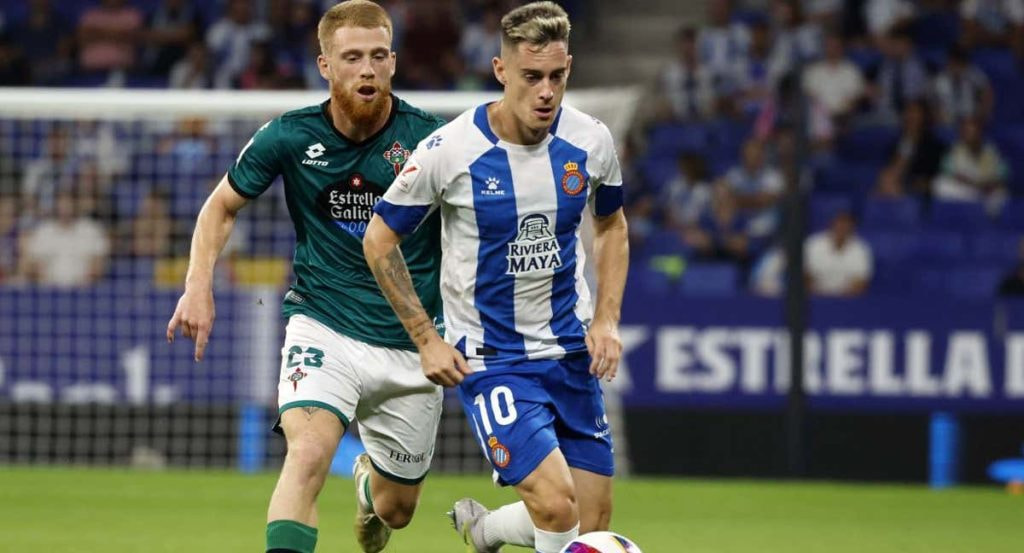 Pol Lozano, con la camiseta del Espanyol.