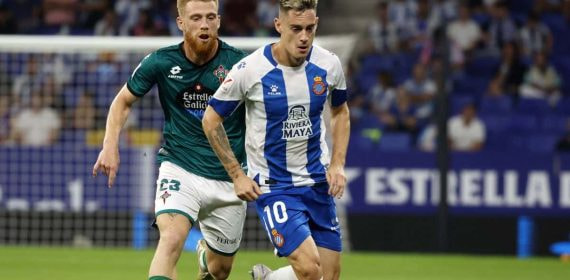 Pol Lozano, con la camiseta del Espanyol.