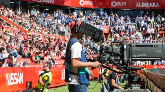 Un cámara en un partido.