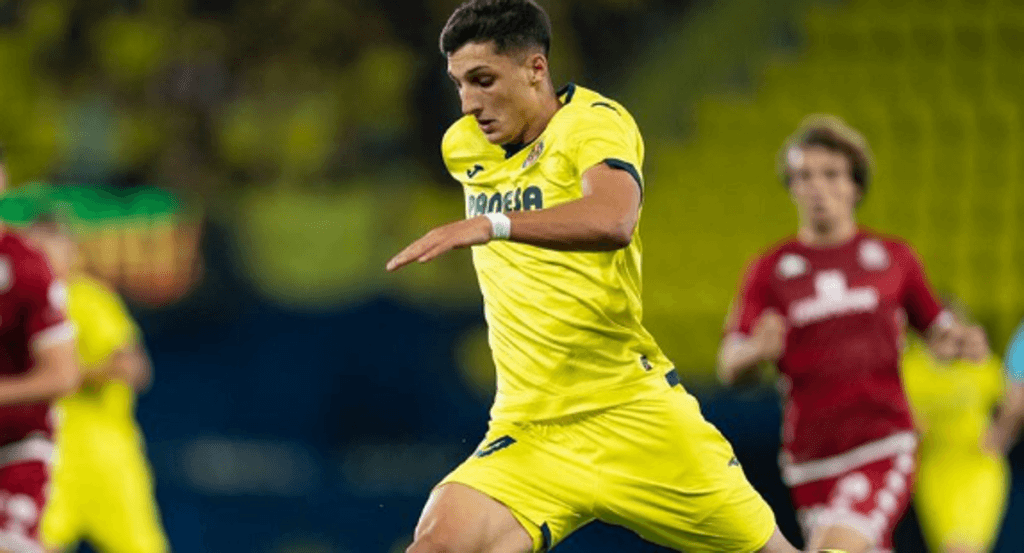 Andrés Ferrari con el Villarreal.