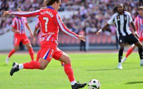 Griezmann y las botas negras de pretemporada.