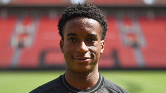 Melvin, con el Bayer Leverkusen.