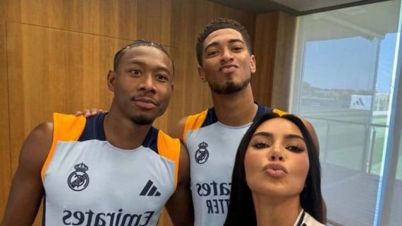 Kim Kardashian, con Bellingham y Alaba.