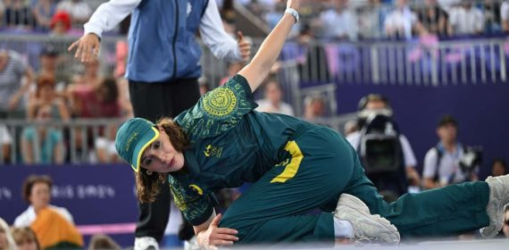 La breakdancer australiana Raygun, durante su participación en París 2024.