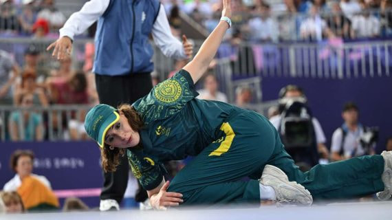 La breakdancer australiana Raygun, durante su participación en París 2024.