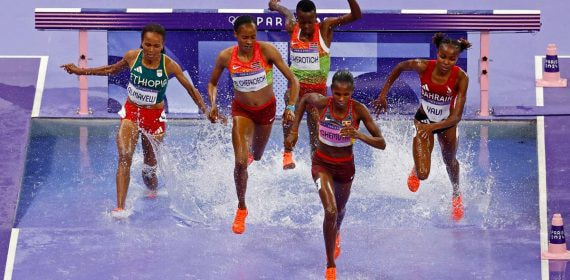 Carrera de obstáculos en París 2024.