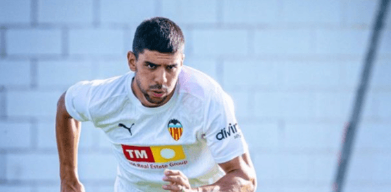 Cenk en un entrenamiento.