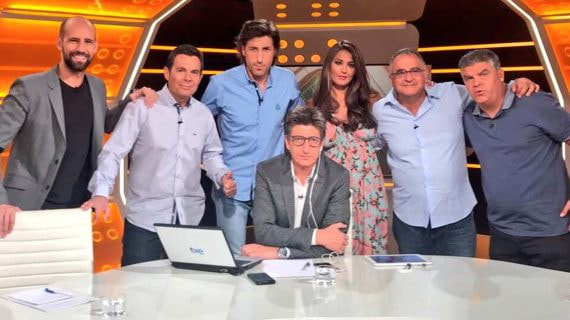 Juan Carlos Rivero y algunos colaboradores de su etapa anterior.