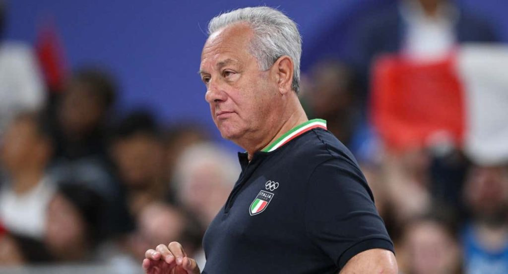 Julio Velasco, seleccionador de la selección femenina italiana de voley.