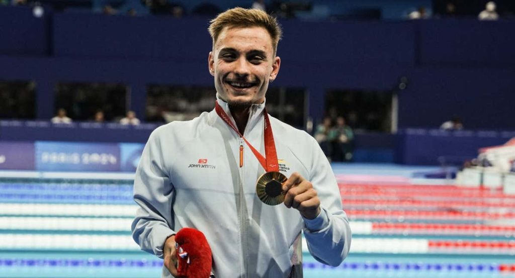 Iñigo Llopis, campeón paralímpico de los 100 metros espalda S0.
