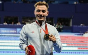 Iñigo Llopis, campeón paralímpico de los 100 metros espalda S0.