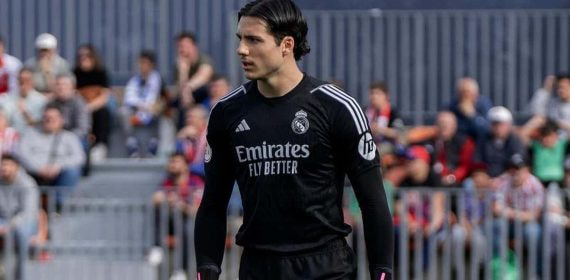 Lucas Cañizares, durante el Atlético de Madrid B - Real Madrid Castilla.
