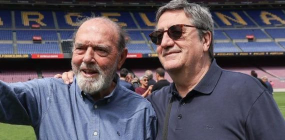 Miguel Rico, a la derecha, posa con su íntimo amigo el fotógrafo Antonio Campañá