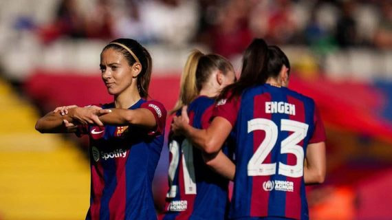 Aitana Bonmatí celebra un gol anotado durante el último Clásico celebrado en Montjuic.