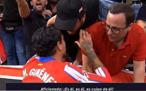 Giménez habla con los ultras.