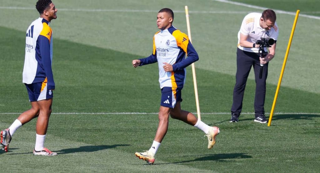 Mbappe entrenando en Valdebebas.