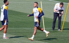 Mbappe entrenando en Valdebebas.