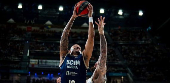 Troy Caupain del UCAM.