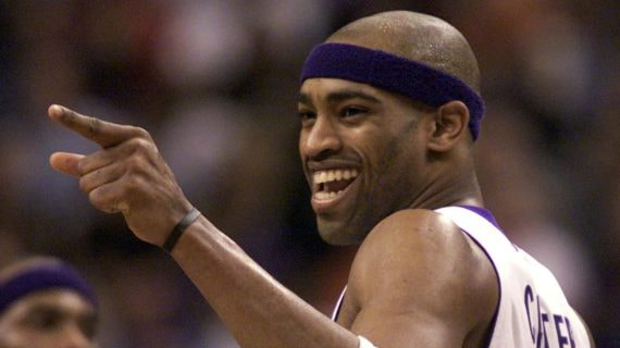 Vince Carter durante su etapa con los Raptors.