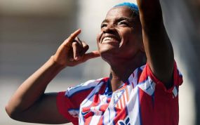 Ajibade, jugadora del Atlético.